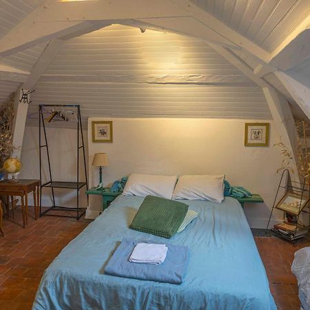 Chambre D'Hotes Les Jardins De Marie, Sci Charles III Bernay  Zewnętrze zdjęcie